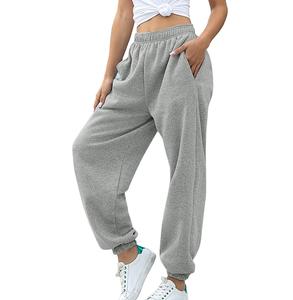Pantalones Deportivos Holgados y Anchos para Mujer, Pantalones Cargo de Moda, Fabricados en Pakistán - Product Image 2