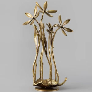 Modern Style Aluminum Sculpture For Garden Patio Decoration Suitable For <b>Both</b> Residential And Commercial Landscapes - Product Image 1