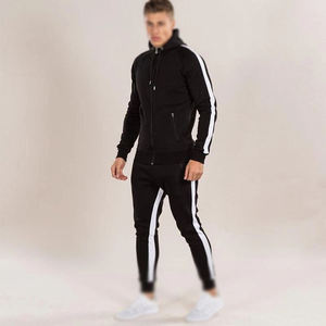 ชุดวอร์มกีฬาผู้ชายแบบมีฮู้ด ระบายอากาศ กันลม ไซส์ใหญ่ ตัดเย็บสีสันสดใส รุ่นใหม่ปี 2026 ขายส่ง OEM - Product Image 3