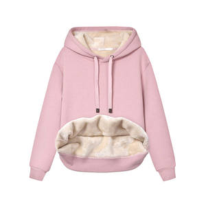 Sweats à capuche tendance pour femmes Sweats surdimensionnés élégants et confortables Parfait pour les sweats à capuche décontractés et de style urbain pour femmes - Product Image 1