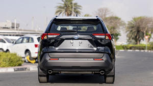 RA/V4 2.5P HEV AWD 2023 Usado en Buen Estado, Negro (Volante a la Izquierda), Asientos de Cuero, Interior Oscuro, Motor de 8 Cilindros, Transmisión Automática de 6 Velocidades, SUV - Product Image 3