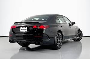 Mercedes-Benz Classe E AMG E 53 d'occasion en excellent état, modèle 2022 - Product Image 4