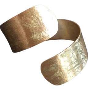 Joyería del Día Internacional DE LA Mujer 2025 (8 de marzo), joyería hecha a mano de esmalte escandinavo, brazalete de latón para mujer, acabado EPL - Product Image 1