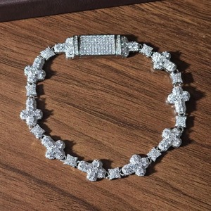 Las pulseras de lujo con estilo de platino más vendidas, Diamante brillante certificado GIA para fiesta, aniversario, regalo de boda - Product Image 4