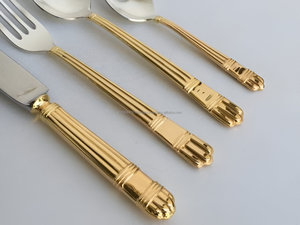 Personnalisation de l'ensemble de couverts à poignée en métal doré de qualité supérieure disponible - Product Image 4