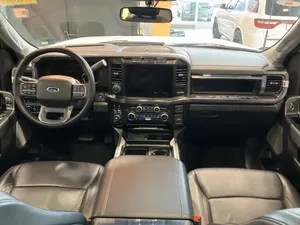 ฟอร์ด เอฟ-350 ลาเรียต ซูเปอร์ดิวตี้ ปี 2023 รับรองคุณภาพ - Product Image 2