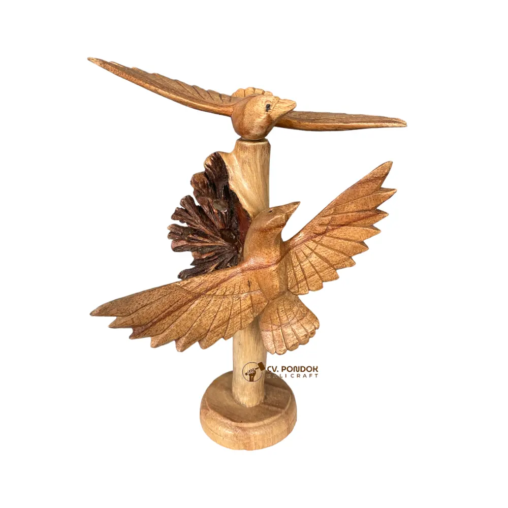 Décoration en bois oiseau Couple Sculpture en bois couleur naturelle volant sur les parasites bois debout pour la décoration de la maison