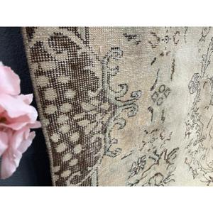 5.5x9.3 ft Vintage Rug, <b>Brown</b> Striped Turkish <b>Wool</b> Rug - Product Image 4