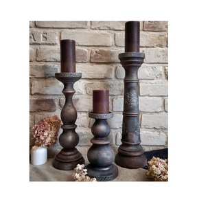 Bougeoir décoratif en bois à plusieurs supports pour les soirées romantiques, les décors traditionnels et les événements élégants - Product Image 1