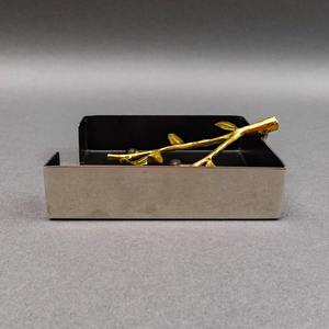 ที่ใส่ผ้าเช็ดปากลายทองคำเปลว ดีไซน์ประดับลูกปัดสีดำ สำหรับงานเลี้ยง งานพิธีการ โต๊ะจัดเลี้ยง และการจัดแสดง ผลิตจากอินเดีย - Product Image 2