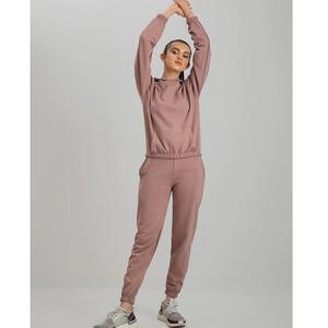 Chándal de mujer personalizado de alta calidad Chándal de mujer de alta calidad Cantidad de logotipo personalizado Oem Chándal para mujer Moda - Product Image 3