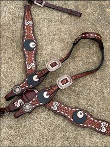 Ensemble de harnais et de collier de poitrail en cuir de crocodile de qualité professionnelle pour spectacle et compétition - Product Image 3