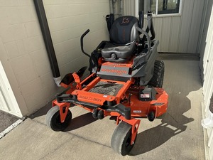 เครื่องตัดหญ้าแบบขี่ได้รุ่น Bad Boy Maverick HD 6000 ปี 2025 ขับเคลื่อนด้วยตัวเอง ใช้ได้ทั้งไฟฟ้าและน้ำมัน พร้อมคุณสมบัติเครื่องยนต์ 2 จังหวะ 4 ตัว สำหรับตัดหญ้า - Product Image 4