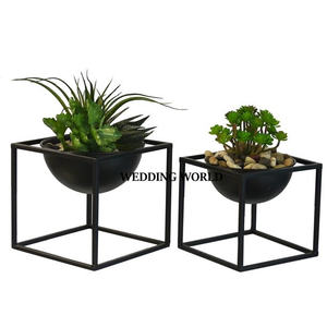 Décoration de jardin Jardinière en métal Qualité supérieure Fait à la main Designer Restaurant Ware Wholesale Fancy Metal Planter - Product Image 5