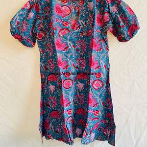 Hermoso Vestido Estampado Floral en Bloques de Algodón, Vestido para Uso Casual, Vestido Estampado a Mano - Product Image 6