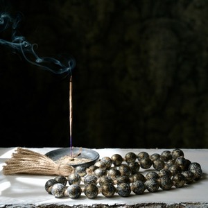 New Arrival High Quality Resin and Wood Garland for <b>Tabletop</b> Displays and Home Decor Hot Selling for Centerpieces - Product Image 3