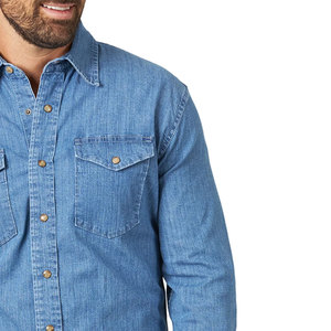 Etiqueta privada hecha a medida su propio diseño ligero hombres camisa de mezclilla al por mayor Durable estilo liso camisa de mezclilla - Product Image 4