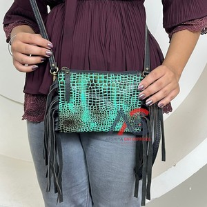 กระเป๋าหนังวัวแท้ใบเล็กสำหรับผู้หญิงกระเป๋าหนังจระเข้แบบสายสะพายพร้อมสายคล้องข้อมือออกแบบใหม่ - Product Image 1