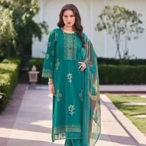 Acheter en vrac pelouse coton imprimé numérique Salwar Kameez derniers modèles disponibles OEM et pas cher dans le prix - Product Image 1