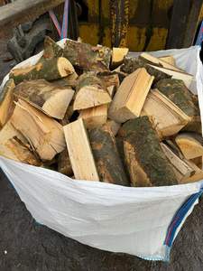 Prix de gros pour bûches de bouleau séchées au four de 25 cm, bois de chauffage séché au four, bûches de chêne et de hêtre, bois dur de mangrove - Prix de gros - Product Image 3