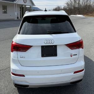 EXCELENTE ESTADO Audi Q3 quattro Premium 40 TFSI 2022 - Product Image 3