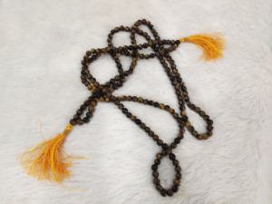 COMPRA AL POR MAYOR COLGANTE DE CRISTAL DE OJO DE TIGRE NATURAL JAPMALA, ECOLÓGICO Y HECHO A MANO PARA MEDITACIÓN, CURACIÓN Y ORACIÓN - Product Image 4