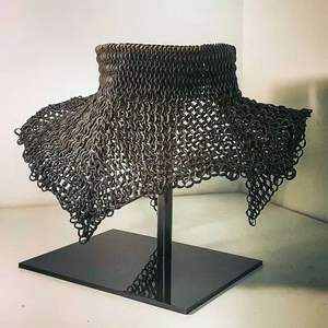 Armure en Maille Métallique en Acier Personnalisable pour Spectacles Scéniques Offrant un Aspect Réaliste et un Mouvement Sûr et Confortable - Product Image 3