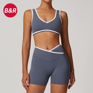 Ensemble de yoga gris pour femme, 2 pièces : Crop top à bretelles spaghetti et Legging taille haute respirant uni pleine longueur - Product Image 2