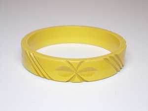 Bracelets en résine colorés, fleurs séchées, faits à la main en Inde |   Bracelet multicolore artisanal Khadim pour fête, mariage, cadeau - Product Image 2