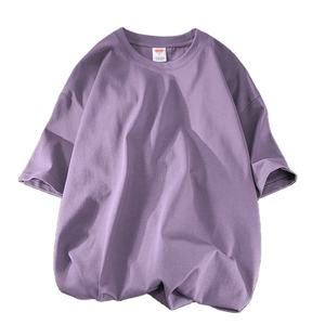 เสื้อยืดคอกลมแขนสั้นสำหรับผู้ชายทรงหลวมสีพื้นเสื้อสไตล์สตรีทแวร์ผ้าฝ้ายระบายอากาศโลโก้แบบกำหนดเองด้านหน้าสำหรับฤดูร้อน - Product Image 1