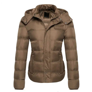 Chaqueta Larga Acolchada de Invierno para Mujer, con Capucha Desmontable, Diseño Transpirable de Punto, Logotipo e Impresión Personalizados - Product Image 3
