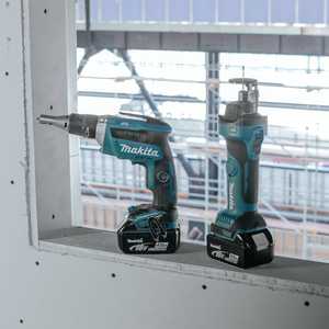 Kit Combinado Inalámbrico de 2 Piezas con Batería de Iones de Litio LXT de 18V y Fuente de Alimentación de 4.0Ah - Product Image 2