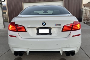 BMW M5 COMPETITION 2016 Económico con Volante a la Izquierda/Derecha - Product Image 2