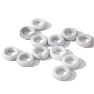 Juego de Anillos para Servilletas de Mármol Natural en Piedra Blanca y Gris, Hechos a Mano, Accesorio de Mesa de Comedor de Mármol Sólido, Porta Servilletas de Lujo para Hoteles - Product Image 5