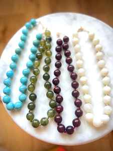 Collier en résine de qualité supérieure collier en résine transparente meilleure qualité par mn exportations d'Inde - Product Image 4