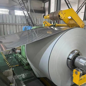 Bobina de aluminio de 0,2mm y 1mm para aislamiento, fabricación y materiales de construcción - Product Image 1