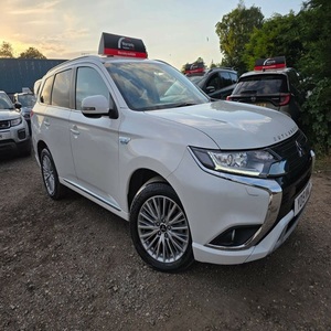 ใช้แล้ว lhd/rhd 2019 Mitsubishi Outlander 2.4 Juro PHEV - Product Image 1