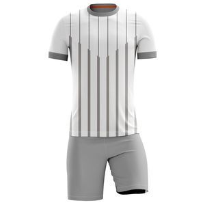 Maillot de football personnalisable Uniformes de football les plus vendus pour les ensembles d'équipe Qualité originale du Pakistan pour les saisons d'été et d'hiver - Product Image 5