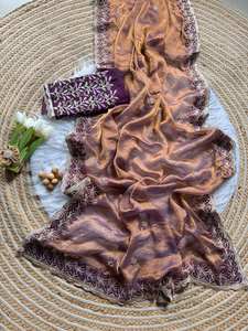 Saree traditionnel en soie douce de créateur indien avec un beau travail de broderie pour les mariages et les fêtes - Product Image 2