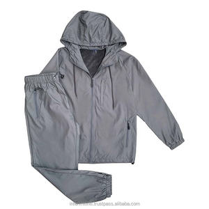 Nuevas Ofertas Calientes: Conjuntos de 2 Piezas de Alta Calidad con Capucha y Cremallera Completa, Estampados, de Poliéster/Nylon, Transpirables, Ligeros, Impermeables para Hombre - Colección Otoño - Product Image 4