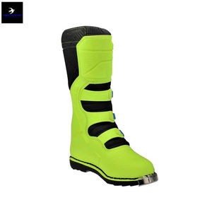 Zapatos de moto de piel auténtica para hombre, venta al por mayor, personalizados, de alta calidad, altura del tobillo, impermeables, diseño plano, goma, Invierno - Product Image 3