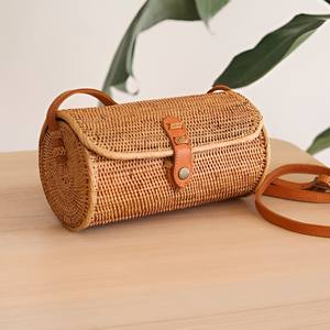 Bolso de mano redondo natural de ratán a bajo precio, bolsos de mano de alta calidad en venta, bolsos de mano tejidos de primera calidad. - Product Image 2