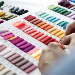 Hiyab de Chifón Suave de Alta Calidad para Otoño, Logotipo Personalizado, Cuadrado, Ecológico, Transpirable, Antibacteriano, de Secado Rápido y Ligero - Product Image 6