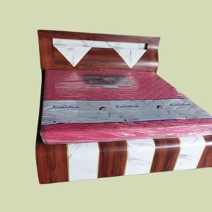 Cama moderna de madera de tamaño completo para muebles de dormitorio y muebles de hotel con vara marchents - Product Image 1