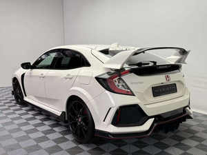 El mejor cambio por Clean 2022 H o n d a C i v i c Type R GT Disponible para entrega - Product Image 2