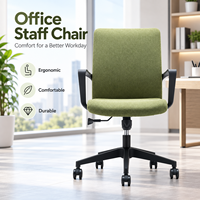 Chaise de bureau moderne en tissu, confortable pour les employés, avec rembourrage doux et base durable pour le lieu de travail quotidien