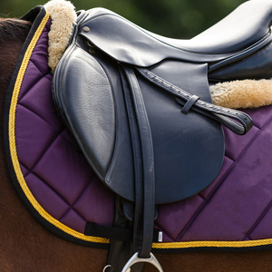 Tapis de selle de cheval de service écologique OEM couverture d'équitation de saut personnalisé couleur unie tapis de selle de cheval ensemble de coussins de selle équestre - Product Image 2
