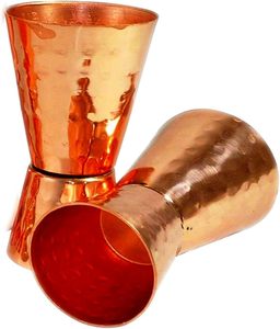 Ensemble de 4 verres à liqueur Jigger en cuivre pur finition martelée 2oz/1oz Double Jiggers-pour boire de la bière - Product Image 1