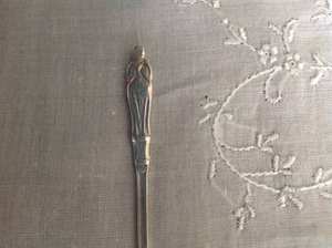 Cuillère en métal de qualité supérieure Argenterie en acier inoxydable Design simple Vaisselle Dessert Couverts Cuillères de mariage de l'Inde Salle à manger idéale - Product Image 3