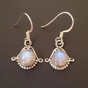 Boucles d'oreilles pendantes en argent sterling turquoise à prix raisonnable, forme goutte d'eau, 8x10 mm, cadeau d'anniversaire vintage, unisexe - Product Image 1